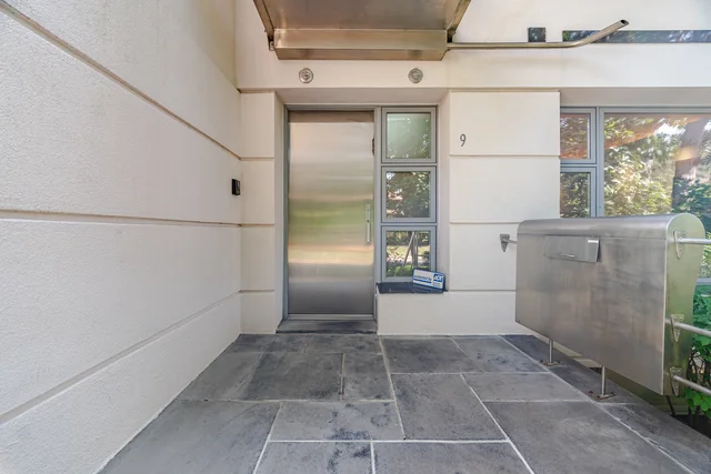 9 Saguenay Avenue, Toronto - photo 8