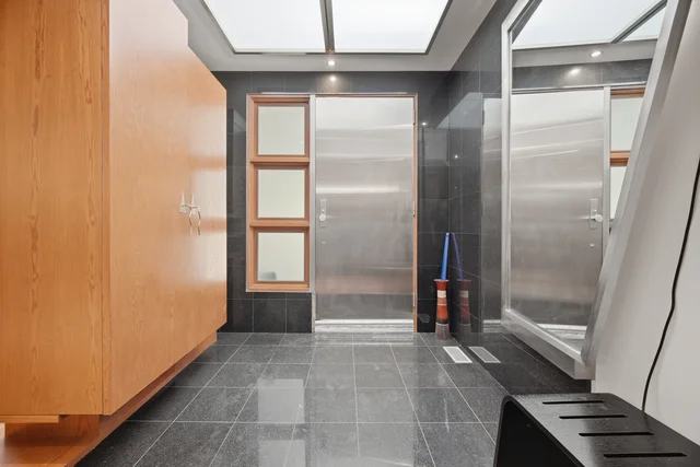 9 Saguenay Avenue, Toronto - photo 9