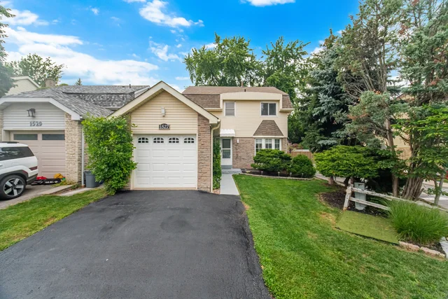 1527 Forestdale Court, Oakville - photo 2