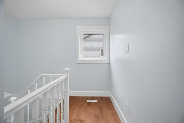 1527 Forestdale Court, Oakville - photo 21