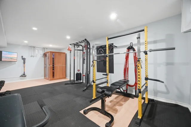 1527 Forestdale Court, Oakville - photo 35