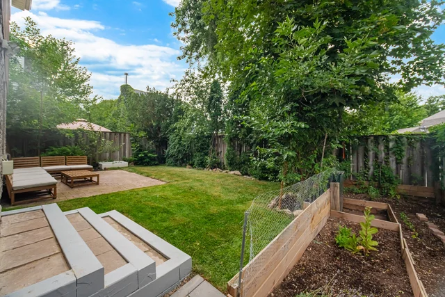 1527 Forestdale Court, Oakville - photo 43