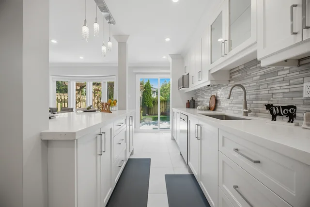 6545 Sapling Trail, Mississauga - photo 18