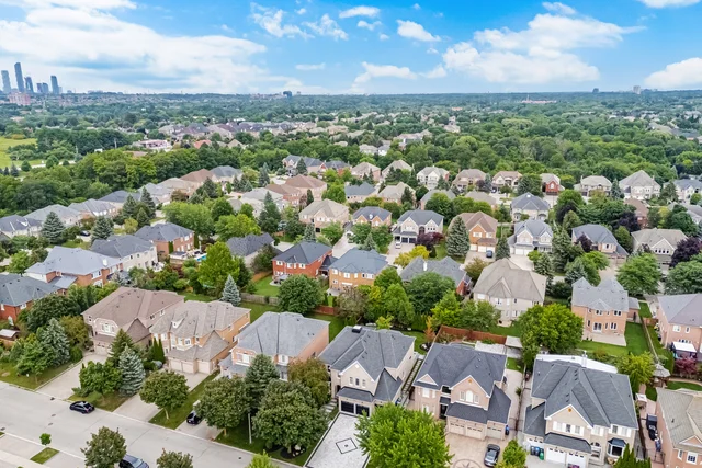 2152 Manor Hill Drive, Mississauga - photo 3