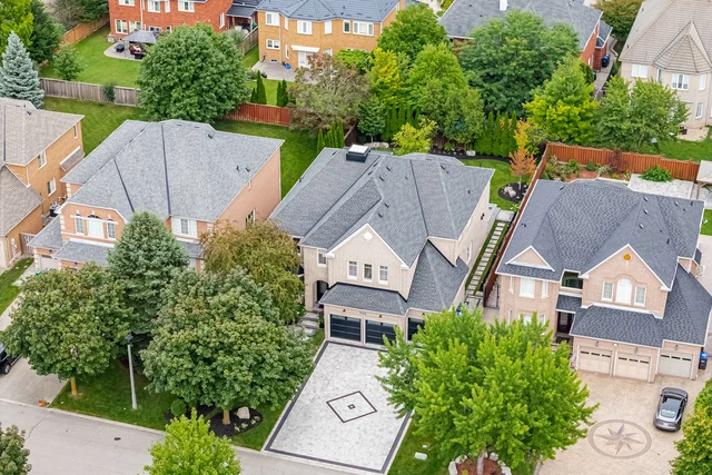 2152 Manor Hill Drive, Mississauga - photo 6
