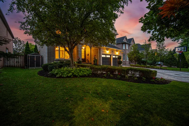 2152 Manor Hill Drive, Mississauga - photo 17