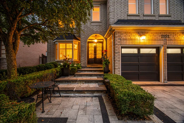 2152 Manor Hill Drive, Mississauga - photo 22