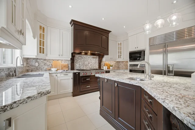 2152 Manor Hill Drive, Mississauga - photo 54