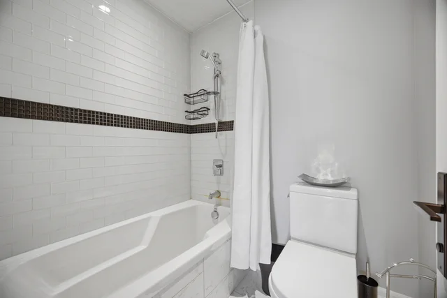 2152 Manor Hill Drive, Mississauga - photo 89
