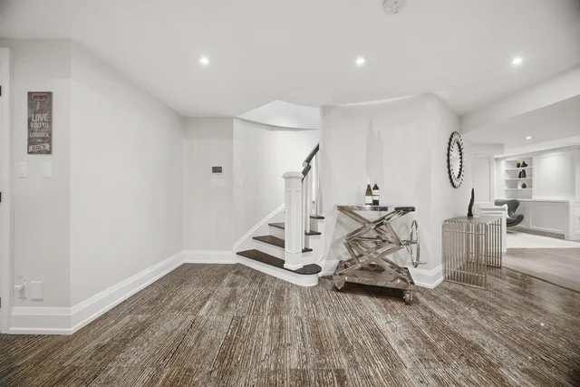 2152 Manor Hill Drive, Mississauga - photo 100