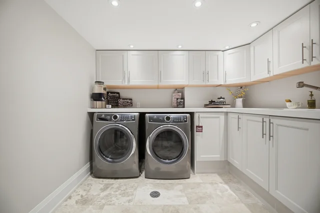 2152 Manor Hill Drive, Mississauga - photo 122