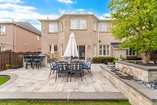 2152 Manor Hill Drive, Mississauga - photo 129