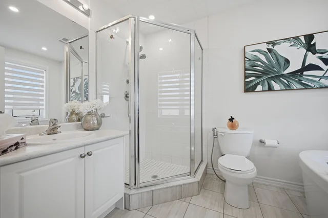 38 Hallmark Way, Whitby - photo 27