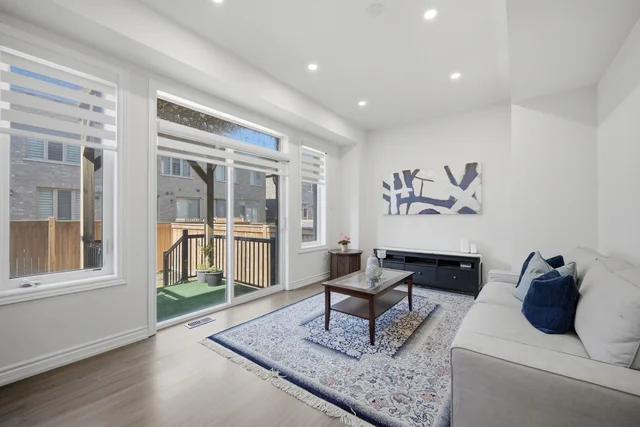 38 Hallmark Way, Whitby - photo 38