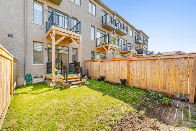 38 Hallmark Way, Whitby - photo 47