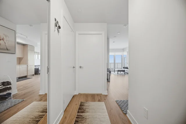 #2709-430 Square One Drive, Mississauga - photo 12