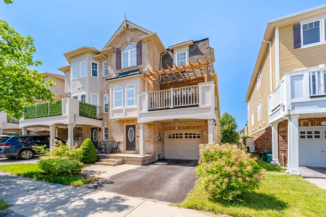739 Challinor Terrace, Milton - photo 4