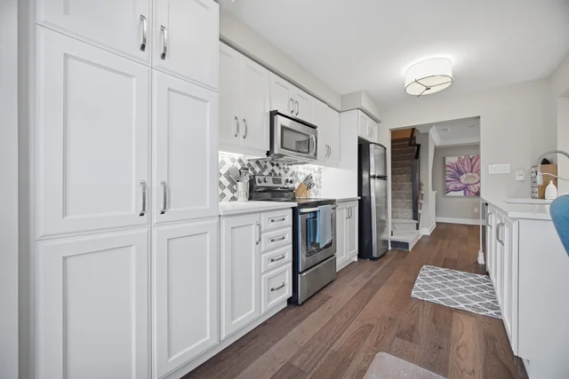 739 Challinor Terrace, Milton - photo 24
