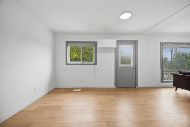 32 Maple Avenue East, Georgetown - photo 20