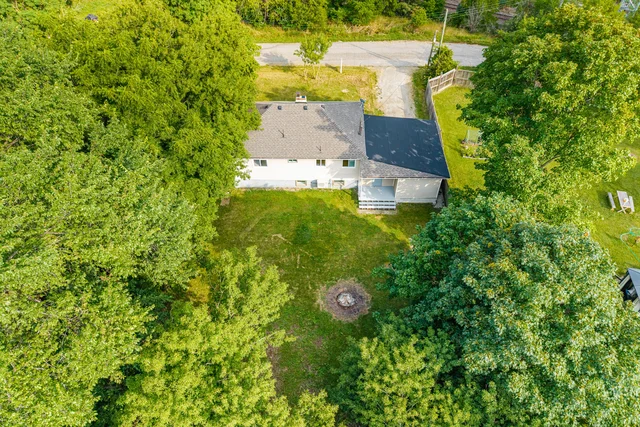 32 Maple Avenue East, Georgetown - photo 80