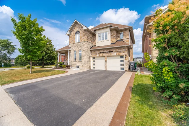 29 Huntspoint Drive, Brampton - photo 4