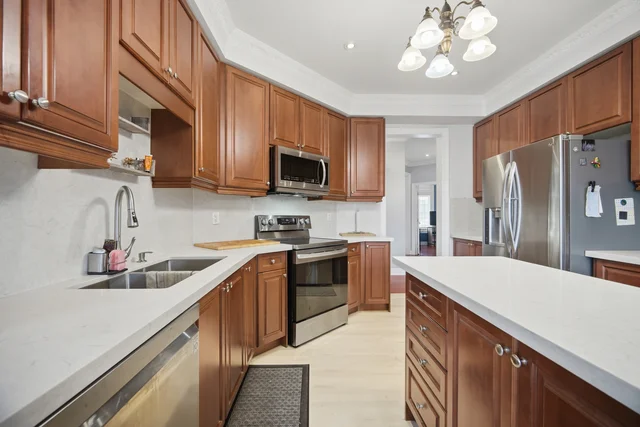 29 Huntspoint Drive, Brampton - photo 14