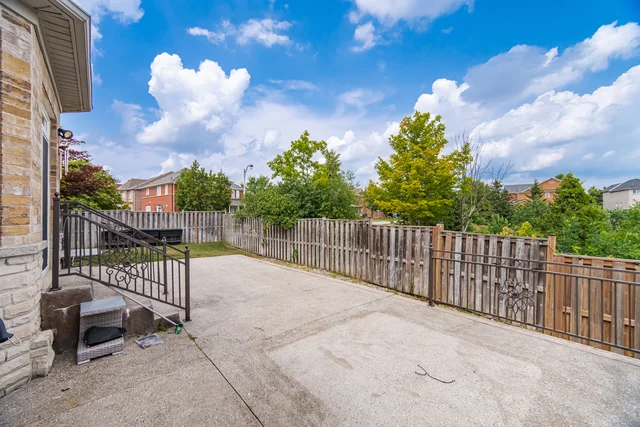 29 Huntspoint Drive, Brampton - photo 45