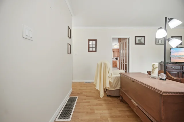 43 Maple Avenue, Inglewood - photo 21