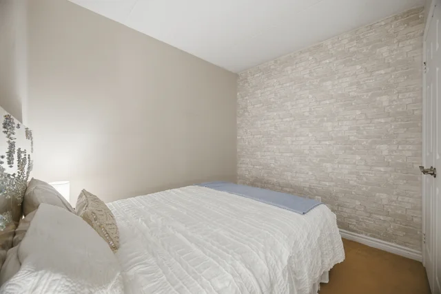 #207-2020 Cleaver Avenue, Burlington - photo 17