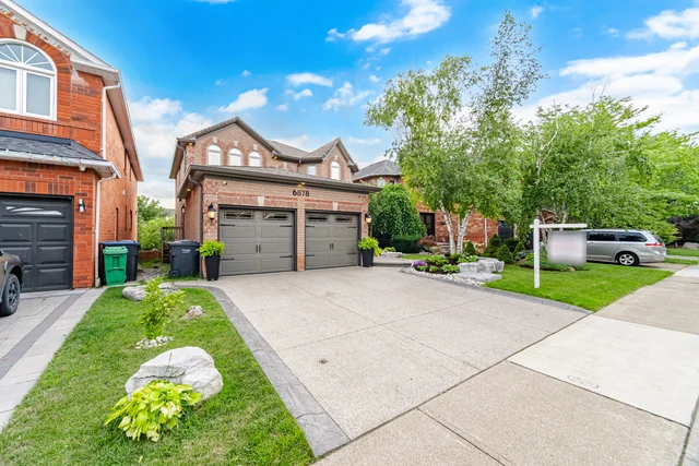 6878 Summer Heights Drive, Mississauga - photo 13