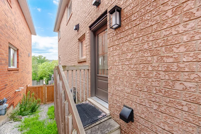 6878 Summer Heights Drive, Mississauga - photo 44