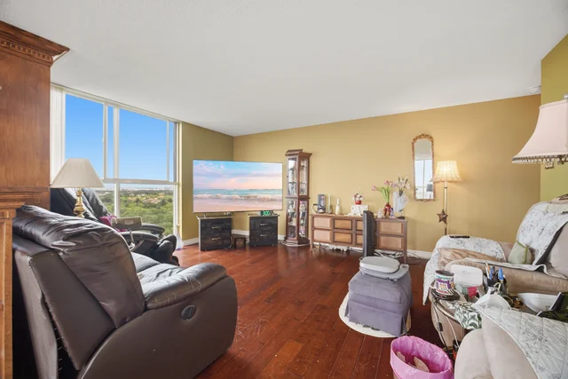 #1406-600 Rexdale Boulevard, Etobicoke - photo 12