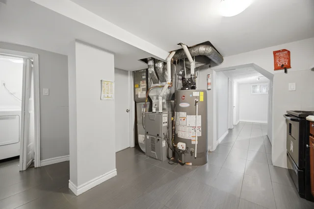 30 Elder Avenue, Toronto - photo 47