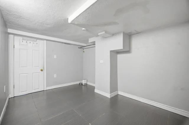 30 Elder Avenue, Toronto - photo 50