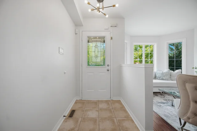 187 Red Maple Road, Richmond Hill - photo 7
