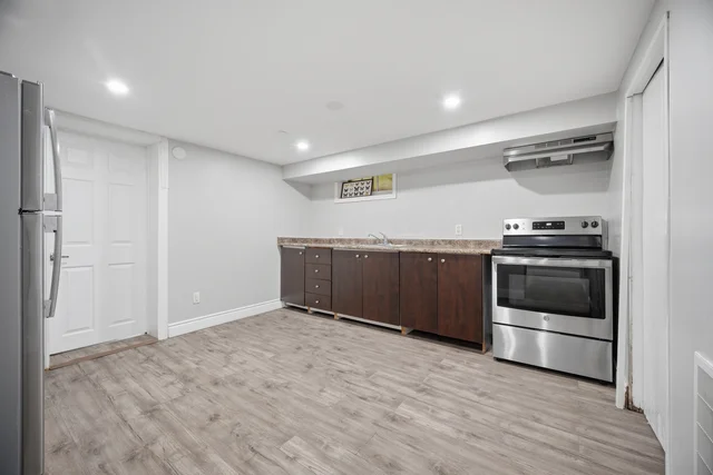199 Allen Street East, Waterloo - photo 39