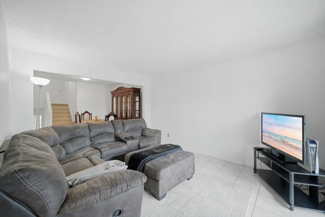13 Dafoe Crescent, Brampton - photo 20