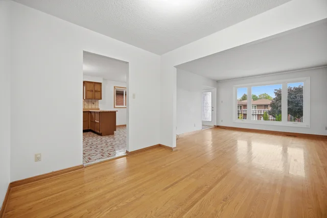 103 John Lindsay Court, North York - photo 22