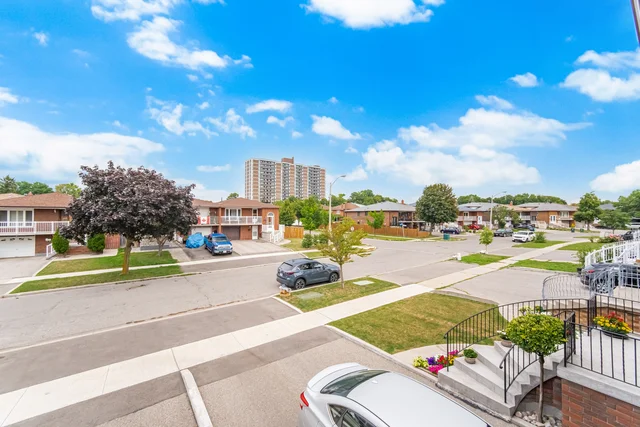 103 John Lindsay Court, North York - photo 45