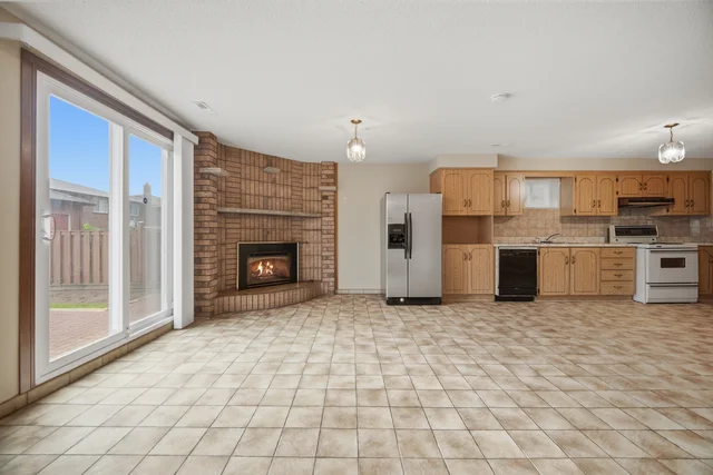 103 John Lindsay Court, North York - photo 58