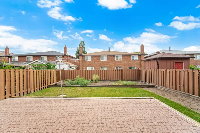 103 John Lindsay Court, North York - photo 73