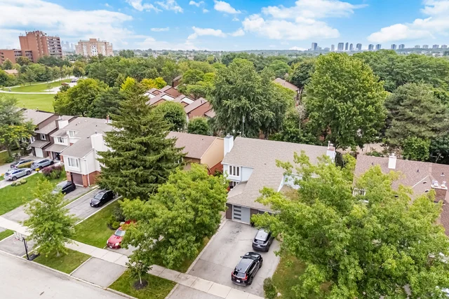 6298 Starfield Crescent, Mississauga - photo 9