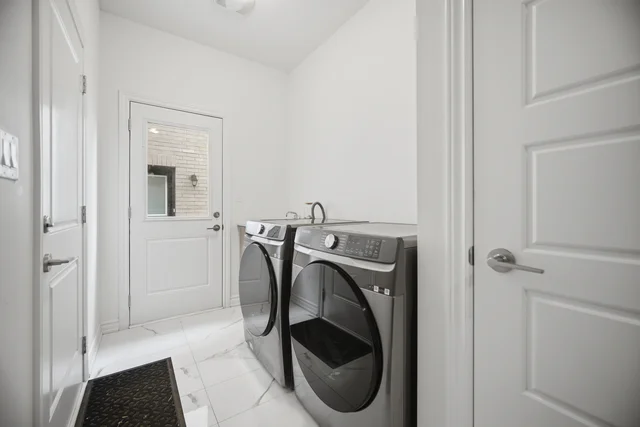 426 Coronation Road, Whitby - photo 20