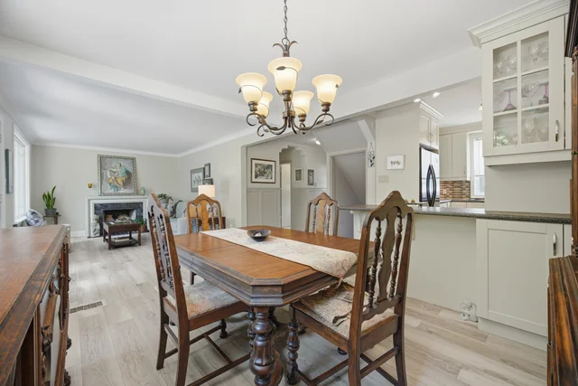 10 Elmview Court, Etobicoke - photo 16