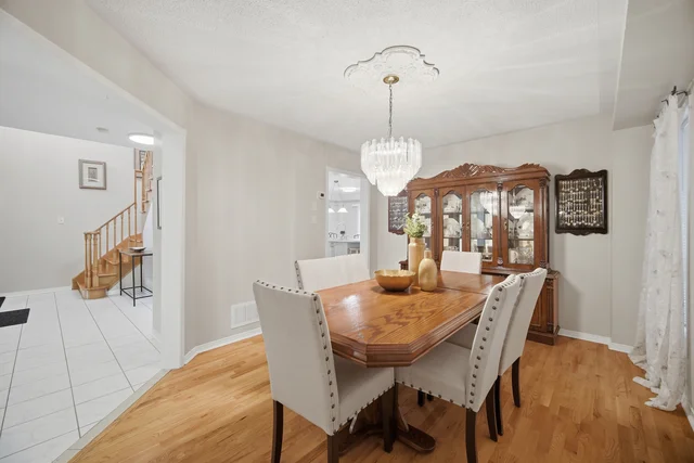 39 Legend Lane, Brampton - photo 17