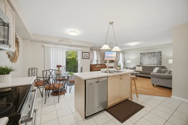 39 Legend Lane, Brampton - photo 20