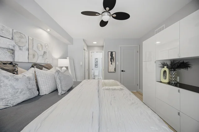 3064 Lakeshore Road West, Oakville - photo 29