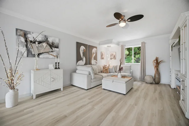 3064 Lakeshore Road West, Oakville - photo 35