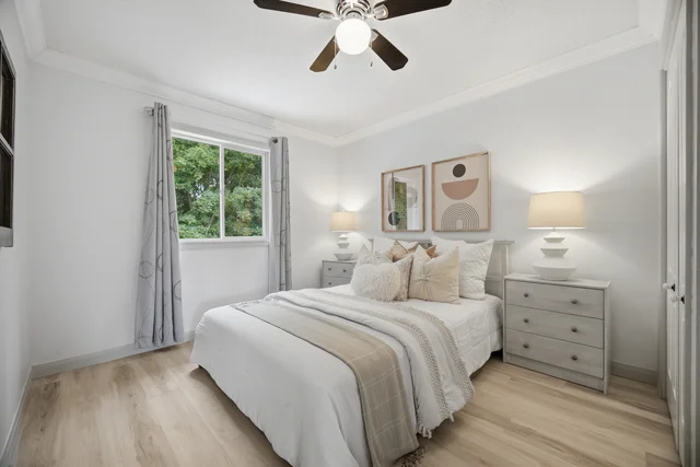 3064 Lakeshore Road West, Oakville - photo 38
