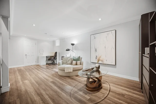3064 Lakeshore Road West, Oakville - photo 47